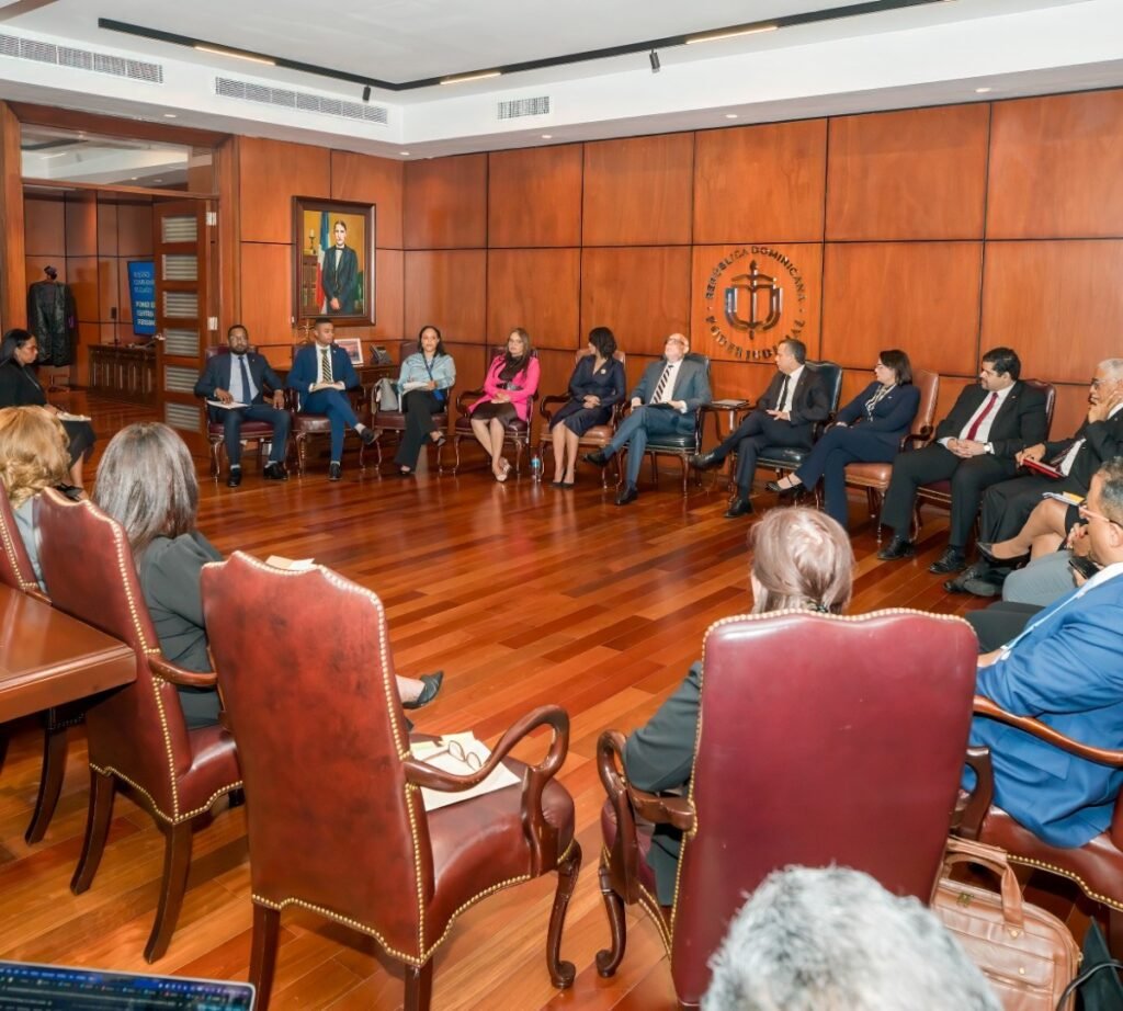 Consejo del Poder Judicial pacta alzas salariales con Hacienda y Economía tras más de un año de diálogo