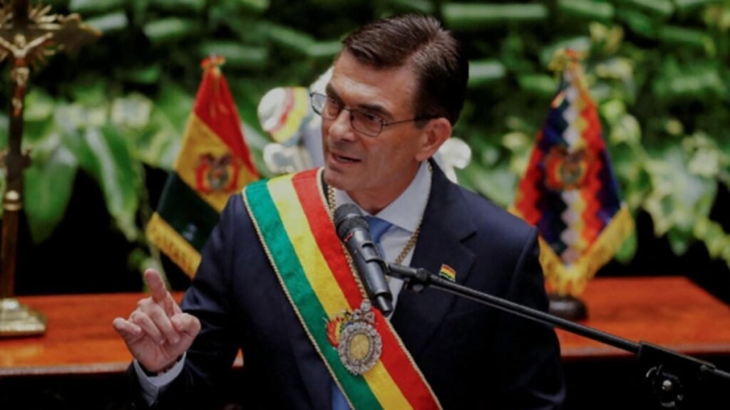 Bolivia entra en una nueva fase de tensión y debilita la estabilidad de Rodrigo Paz