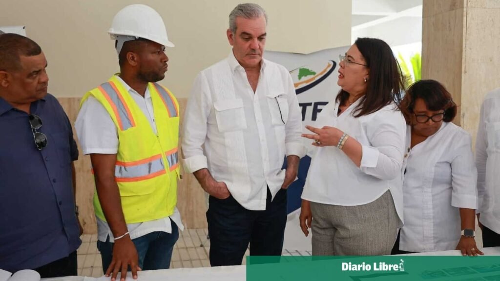 Abinader supervisa en Barahona la obra del Hotel Escuela Guarocuya con el muelle aún pendiente