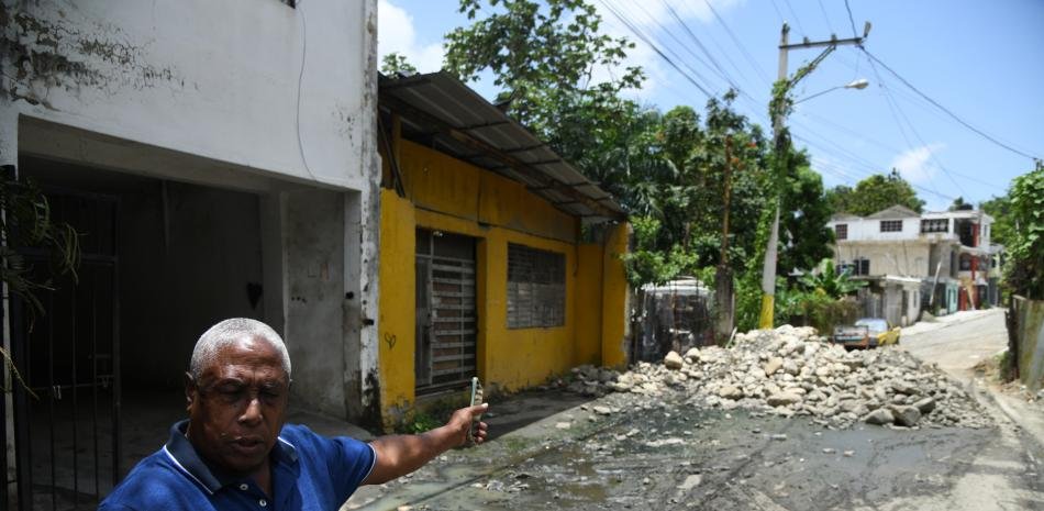 Persisten en Los Alcarrizos las quejas por abandono, inseguridad y calles deterioradas