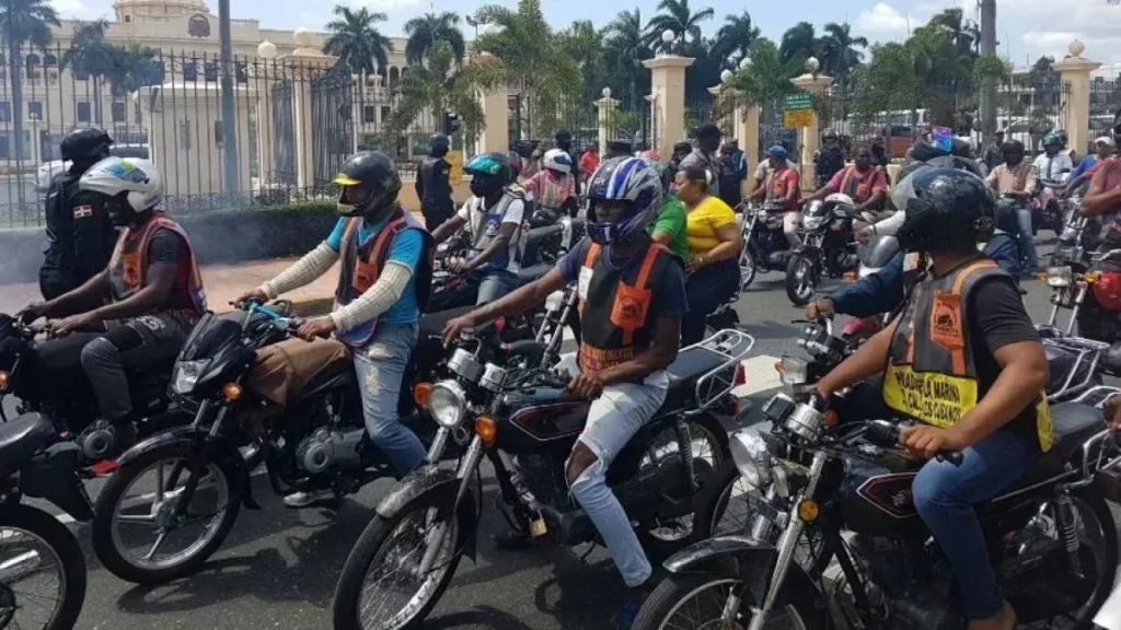 Digesett intensifica operativos en avenidas del Gran Santo Domingo ante el desorden vial