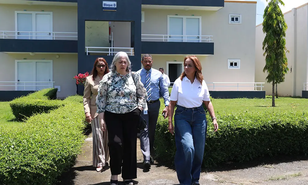 Infotep y Asonahores exploran una alianza formativa con foco en el turismo y la gastronomía