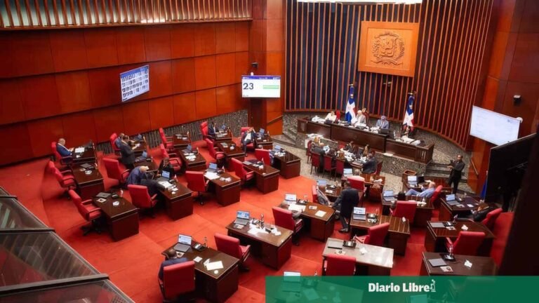 Senado aprueba en primera lectura reforma a ley de partidos y refuerza debate sobre controles al financiamiento ilícito