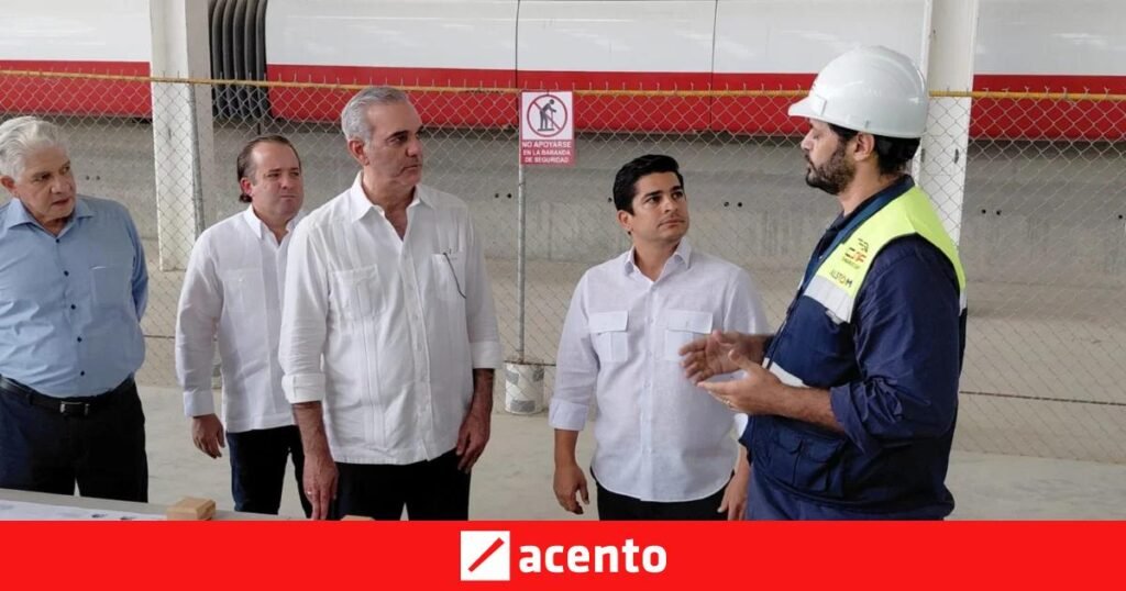 Gobierno vuelve a anunciar el Monorriel de Santiago y fija diciembre mientras admite tramos y detalles pendientes