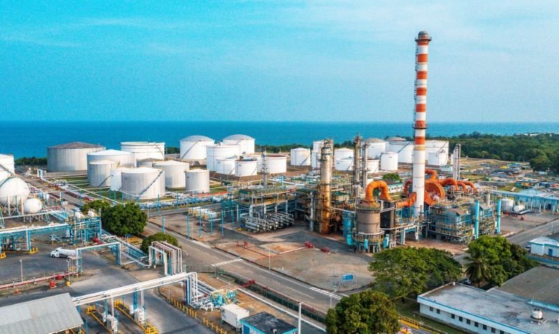 Preocupación mundial por la caída de reservas petroleras y la presión sobre gobiernos, costos y mercados
