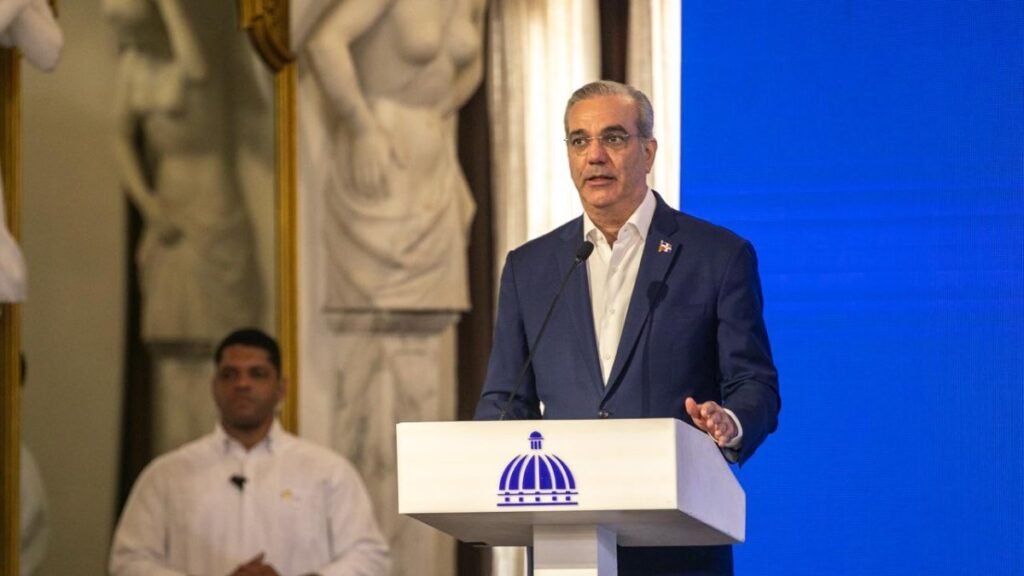 Abinader propone unificar la vigencia de las leyes en el Distrito Nacional y Santo Domingo
