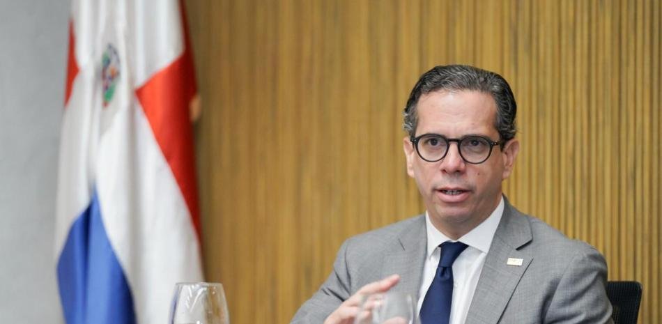 Investigación de EEUU obliga a reforzar explicaciones oficiales sobre trabajo forzoso en República Dominicana