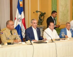 Abinader endurece el discurso en la frontera mientras escala la crisis haitiana