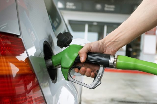 Gobierno congela combustibles por tres meses tras nuevas alzas y subsidio de RD$555.7 millones