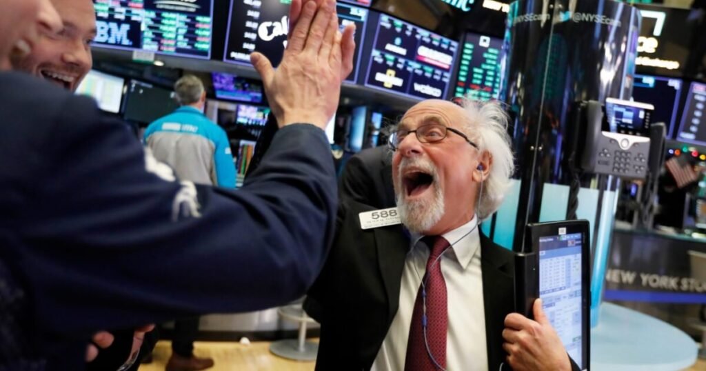 Wall Street avanza con prudencia mientras la escalada con Irán sigue tensando a los mercados