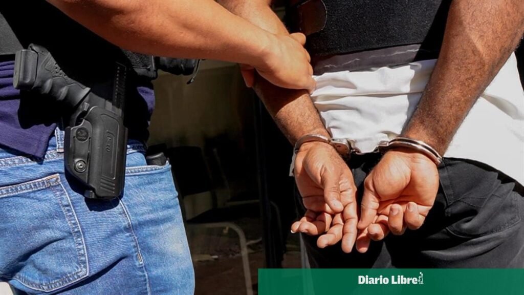 Detienen a Jhonatan Salas por intento de feminicidio en Boca Chica