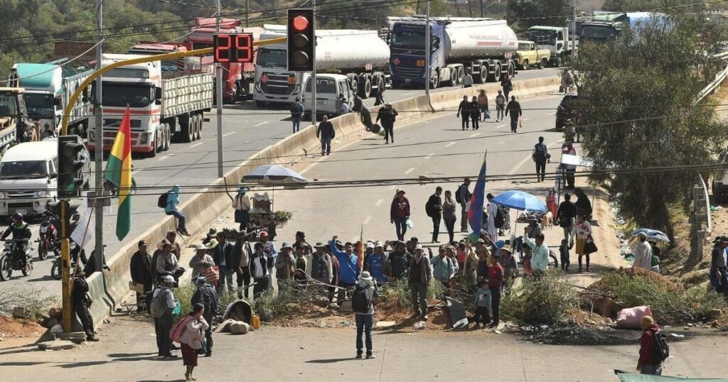 Bolivia refuerza con una ley su capacidad de declarar excepcción y desplegar militares ante la crisis