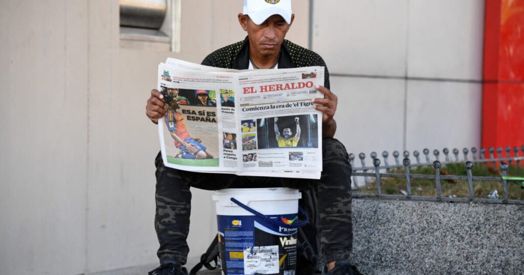 Colombia vota en calma, pero la OEA mantiene la vigilancia por reportes de tarjetones marcados