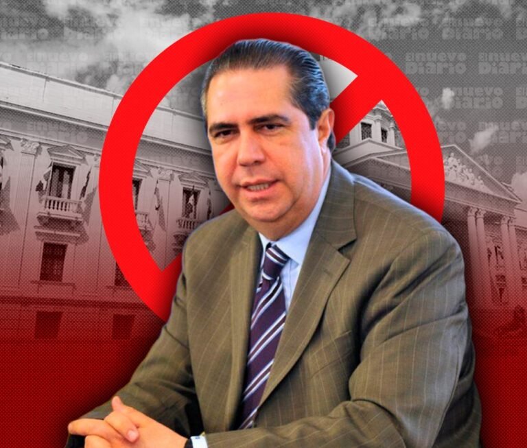 Francisco Javier pide al Gobierno archivar su plan anticrisis y mover la gasolina tras la baja del petróleo