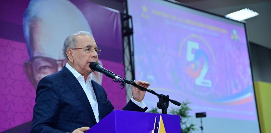 Medina carga contra la reforma fiscal y dice que golpeará más el bolsillo de los dominicanos