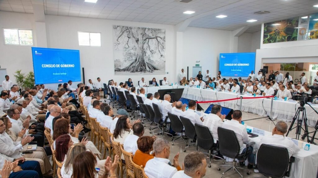 Abinader evalúa en Santiago 200 obras y compromisos en una nueva revisión oficial