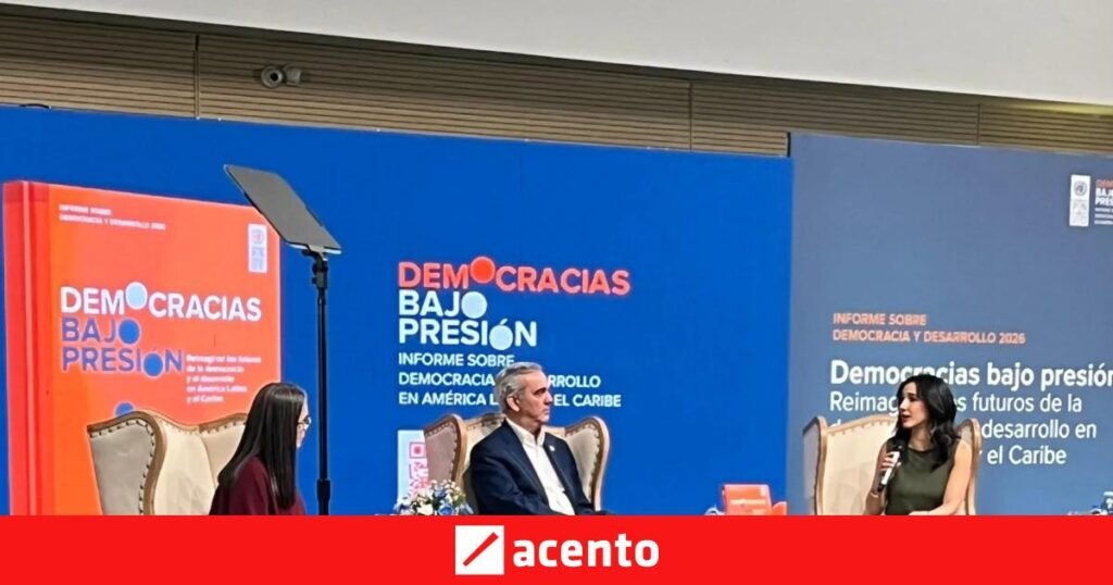 Abinader reivindica el consenso político ante advertencias sobre democracias bajo presión