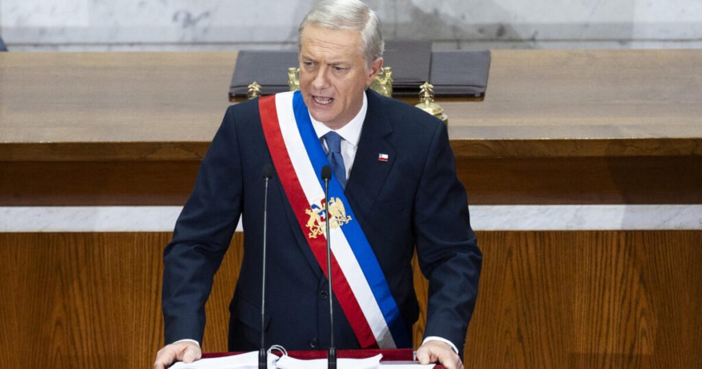 Kast asume el costo de su ajuste y asegura que no habrá recortes en ayudas sociales