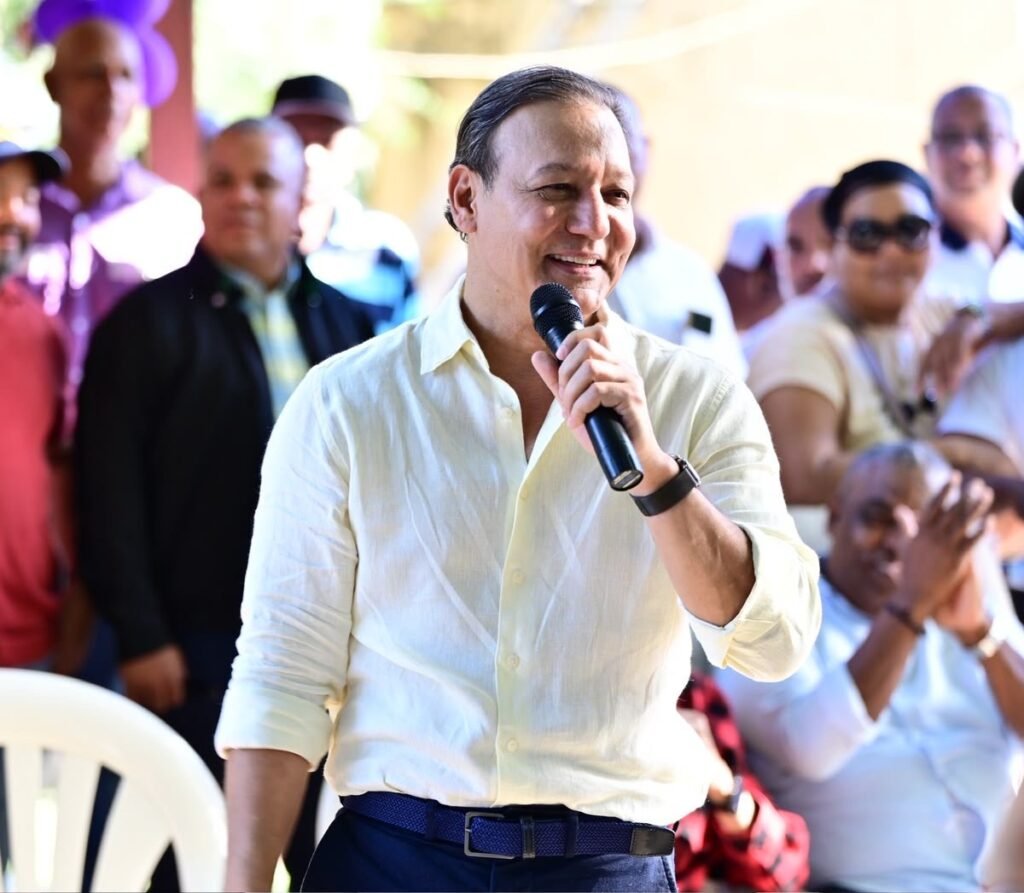 Abel Martínez pide revisar prioridades del gasto antes de sumar nuevas cargas a la población