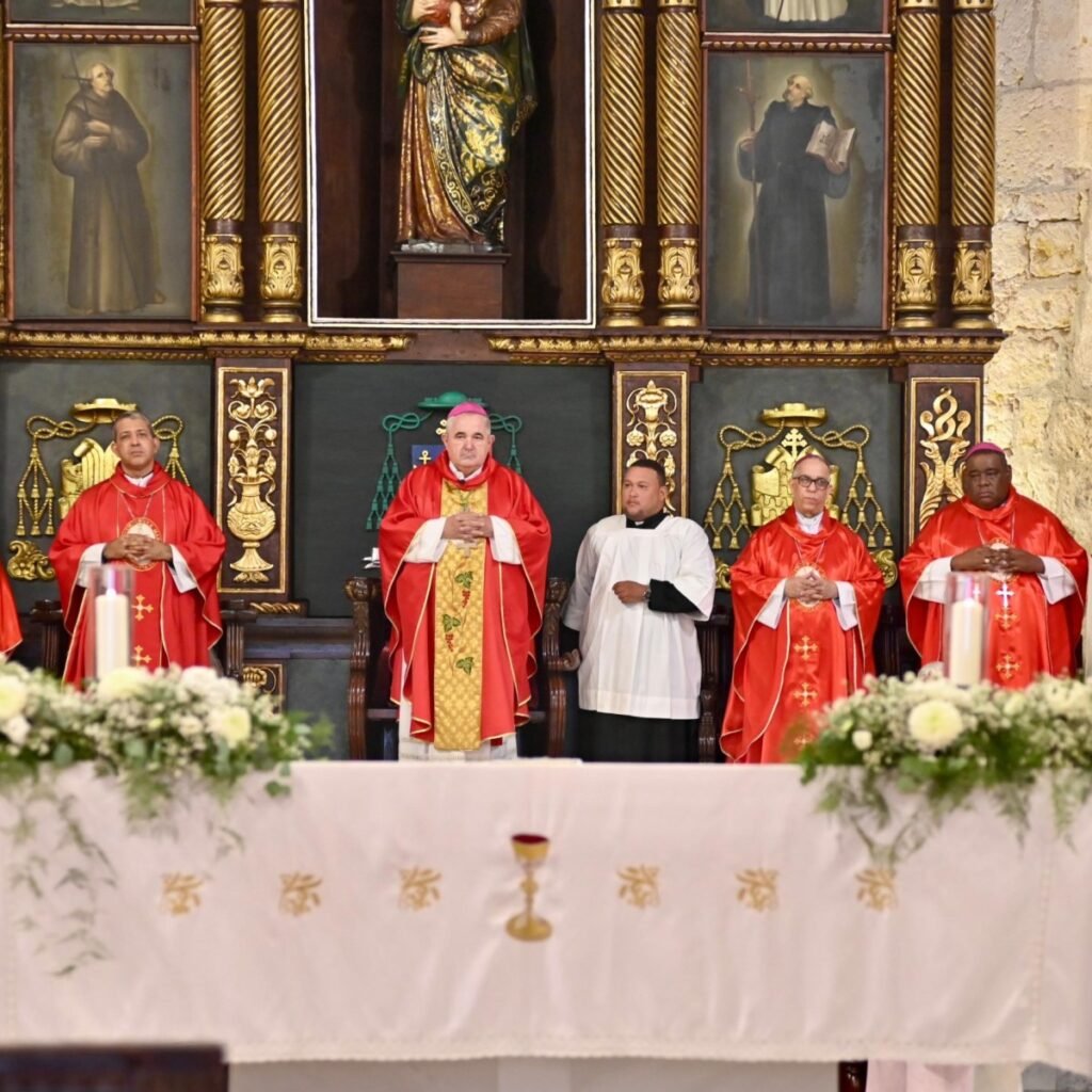 Bertoldi cuestiona la protección a los más débiles en la apertura de la asamblea episcopal