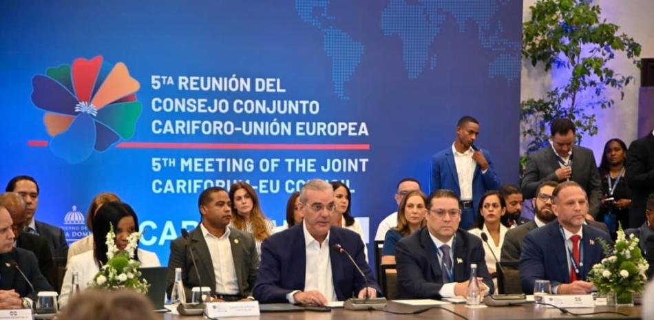 Abinader pide acelerar la integración caribeña con Europa y evitar nuevas demoras