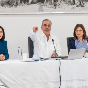 Gobierno presenta en Santiago balance de más de RD$110,000 millones y revisa avance de obras pendientes