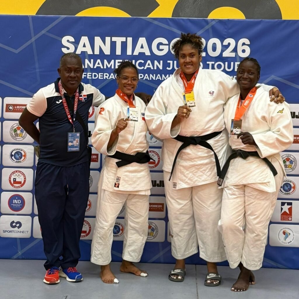 El judo femenino dominicano suma tres preseas en Chile y aumenta la presión por Santo Domingo 2026