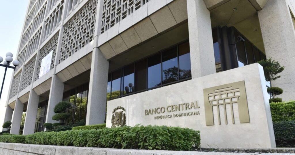 Las remesas llegan a US$5,170.1 millones hasta mayo, con mayor peso de la diáspora y del entorno externo