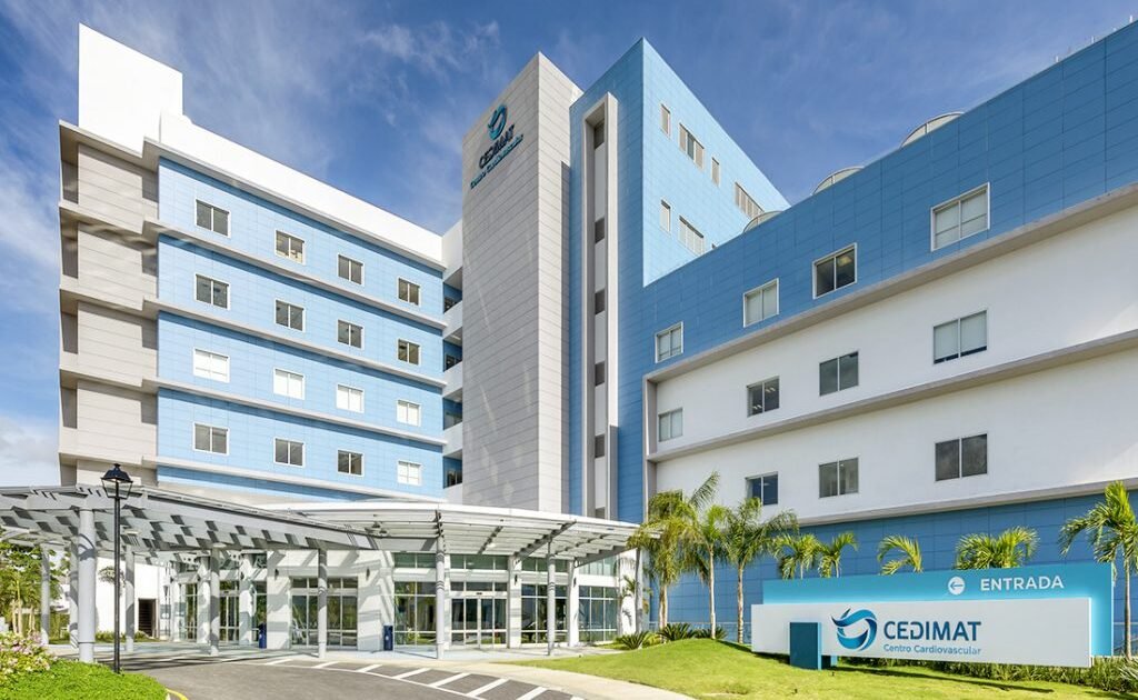 CEDIMAT hace el primer implante en RD de una válvula aórtica Allegra con técnica Valve-in-Valve