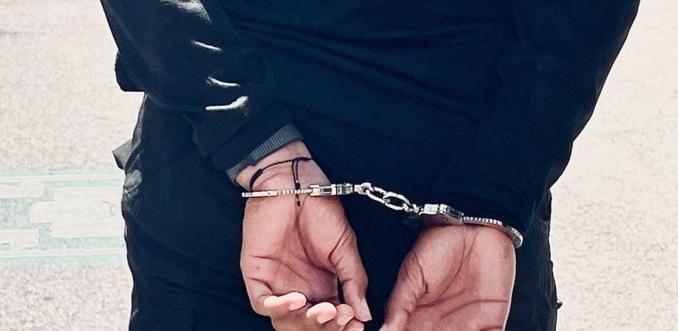 Arrestan en Sabana de la Mar a un fugitivo buscado en Pensilvania