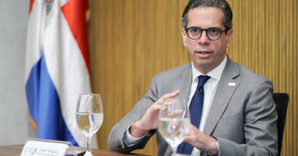 CONEP respalda gestiones oficiales, pero la pesquisa de EEUU mantiene a RD bajo la lupa laboral