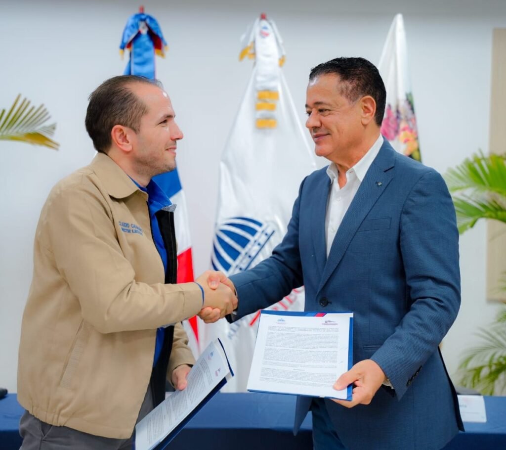 TNR y Confenagro acuerdan cooperación para impulsar tecnificación y ahorro de agua en el agro