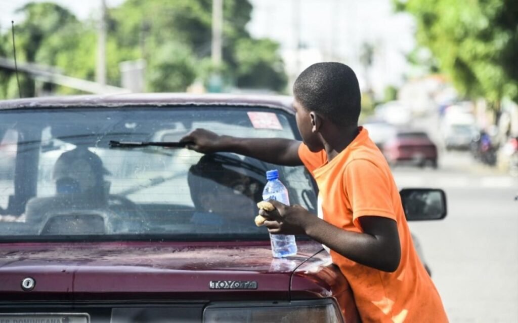La ONE pone cifra al riesgo de trabajo infantil: más de 204,000 menores están expuestos en República Dominicana
