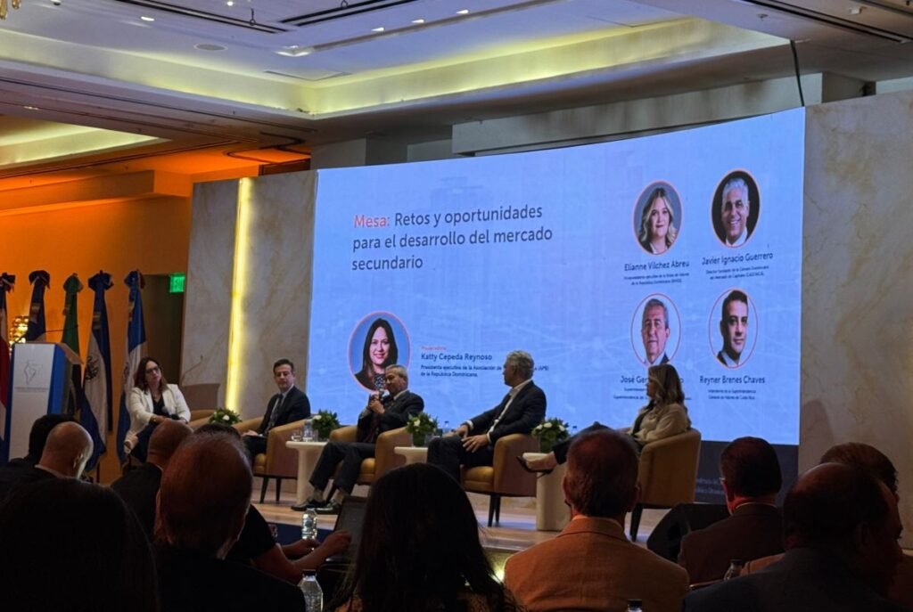Reguladores alertan por los ‘finfluencers’ y el vacío de control sobre consejos de inversión