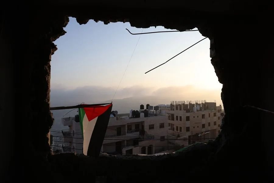 Exjefes de seguridad señalan al Gobierno de Netanyahu por frenar respuesta ante violencia colona
