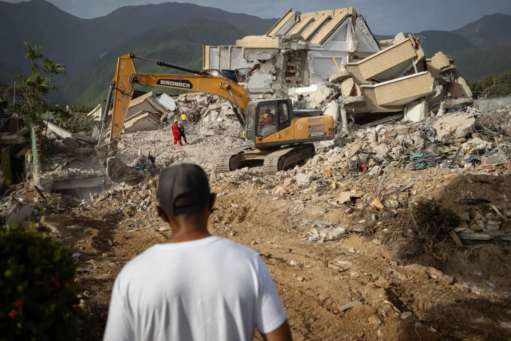 Venezuela eleva a 3.342 los muertos por los sismos y mantiene sin actualizar la cifra de desaparecidos