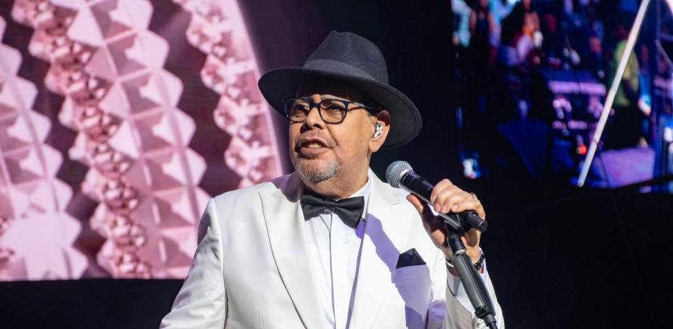 Villalona retoma su agenda con un concierto por el Día de los Padres en Santo Domingo