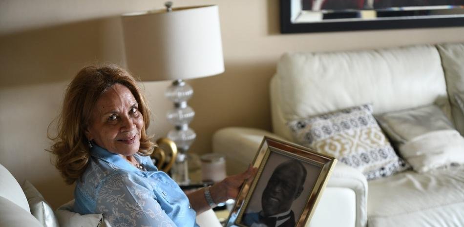 La casa de Johnny Ventura sigue llena de recuerdos y su ausencia aún marca Arroyo Hondo