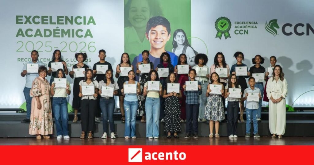 CCN reconoce a 331 hijos de sus colaboradores por su excelencia académica