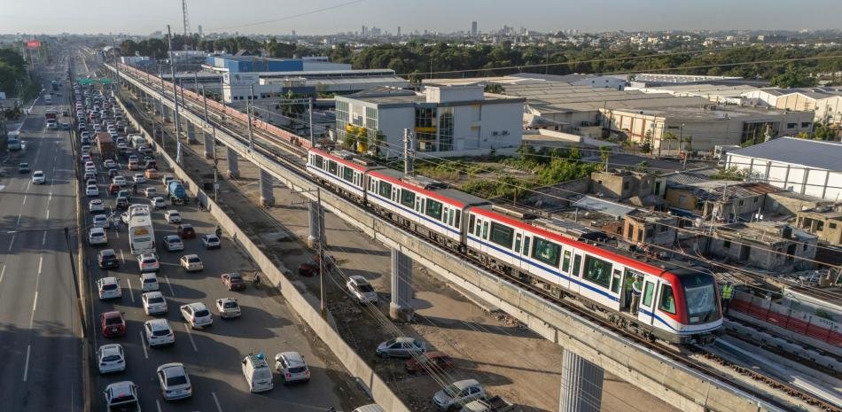 El Metro de Los Alcarrizos empieza a cobrar desde este lunes tras meses gratis