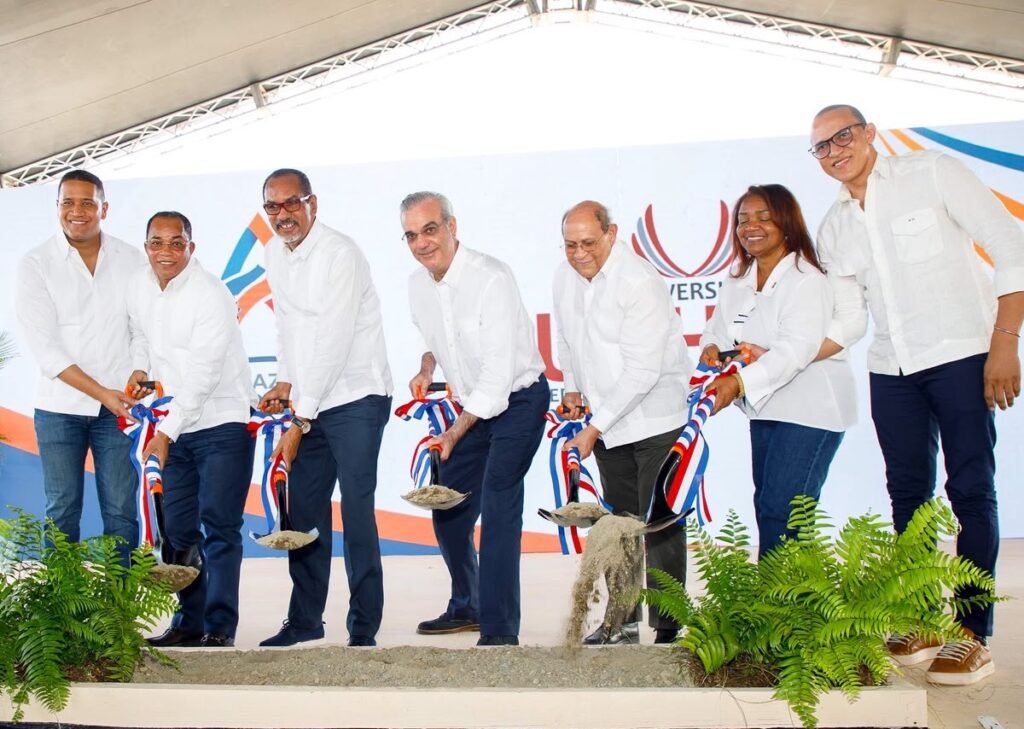 Abinader encabeza acto por nuevo campus y plaza en San Juan mientras persisten reclamos de infraestructura y conectividad en la región