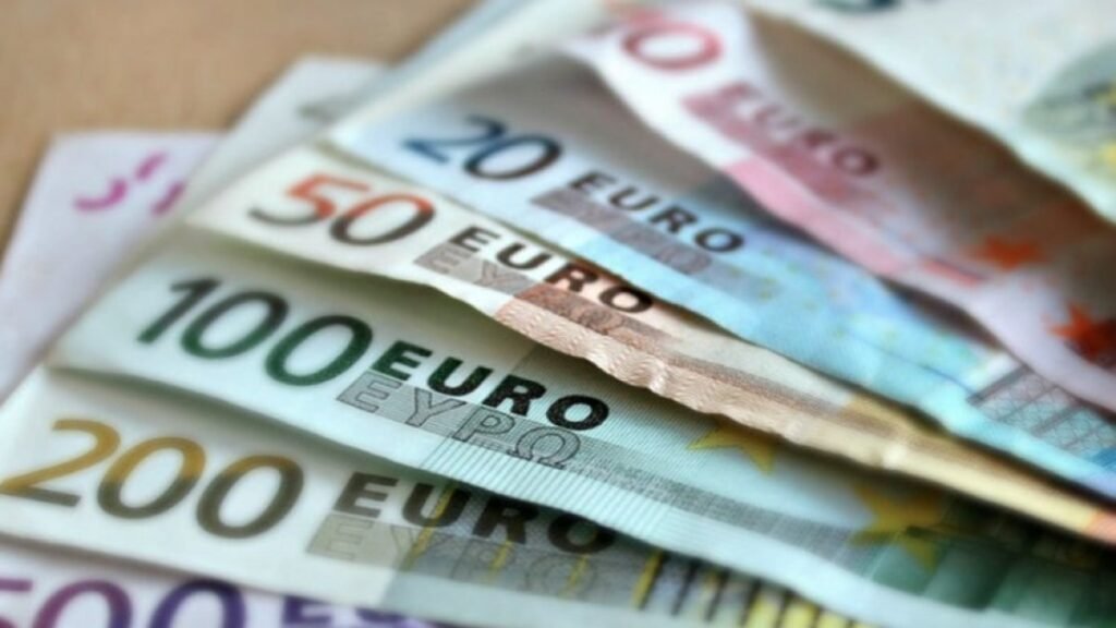 La inflación de la eurozona repunta al 2,9 % y el euro pierde terreno
