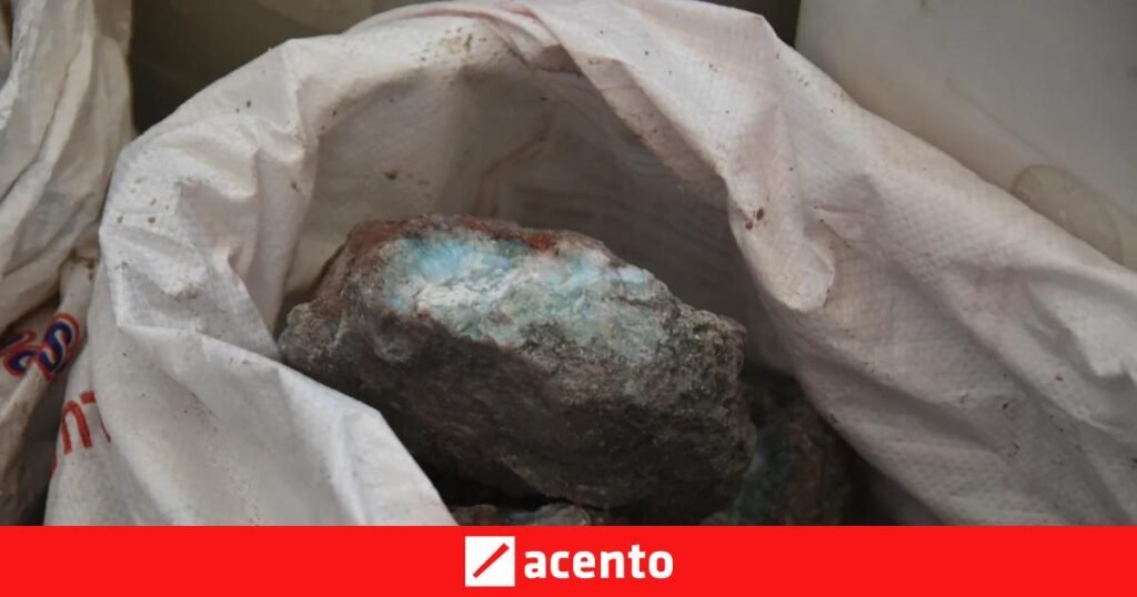 Minería dice ver larimar fuera de Barahona, pero aún debe confirmar cuánto hay y su calidad