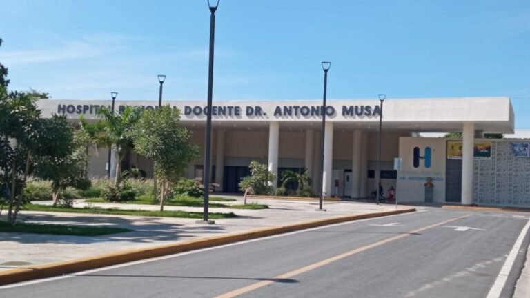 Deuda de RD$175 millones en dos hospitales de SPM abre presión por explicaciones sobre manejo de recursos