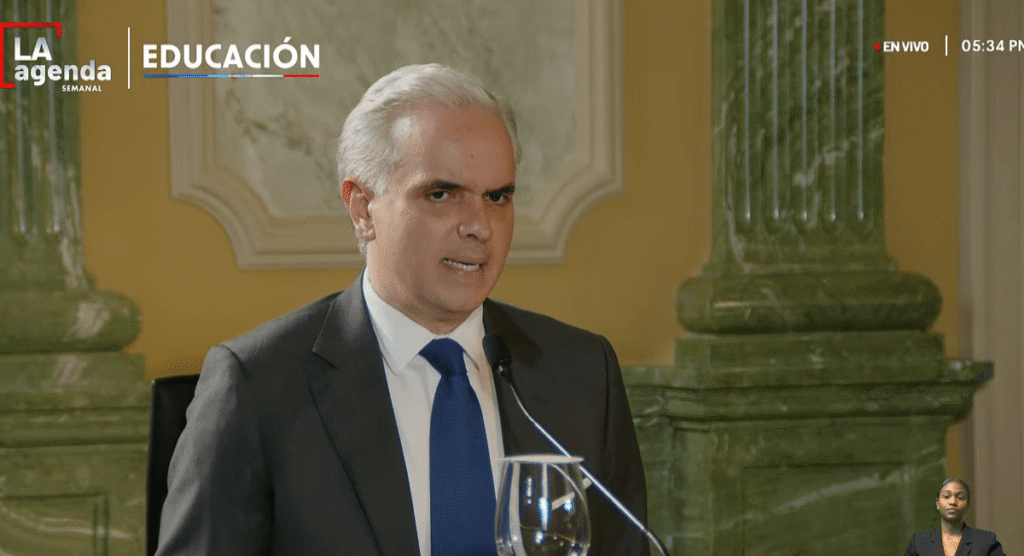 Abinader presenta gasto de RD$1,251 millones en Bono a Mil mientras Educación vuelve a prometer un inicio escolar “más listo que nunca”