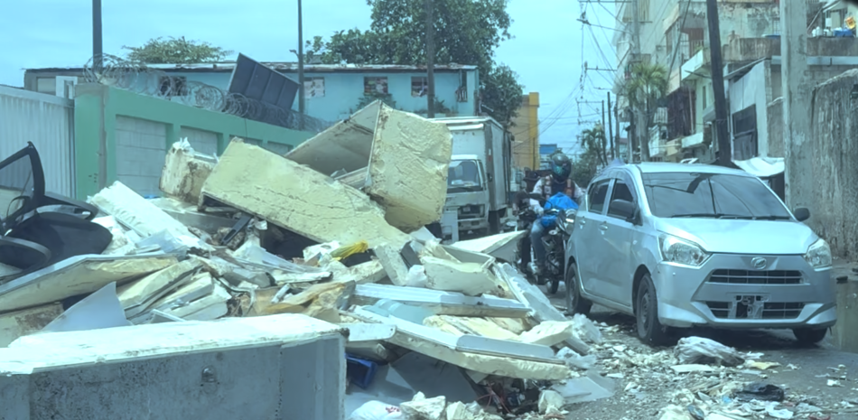 Basura desborda calles del Gran Santo Domingo y expone fallas de gestión en zonas clave