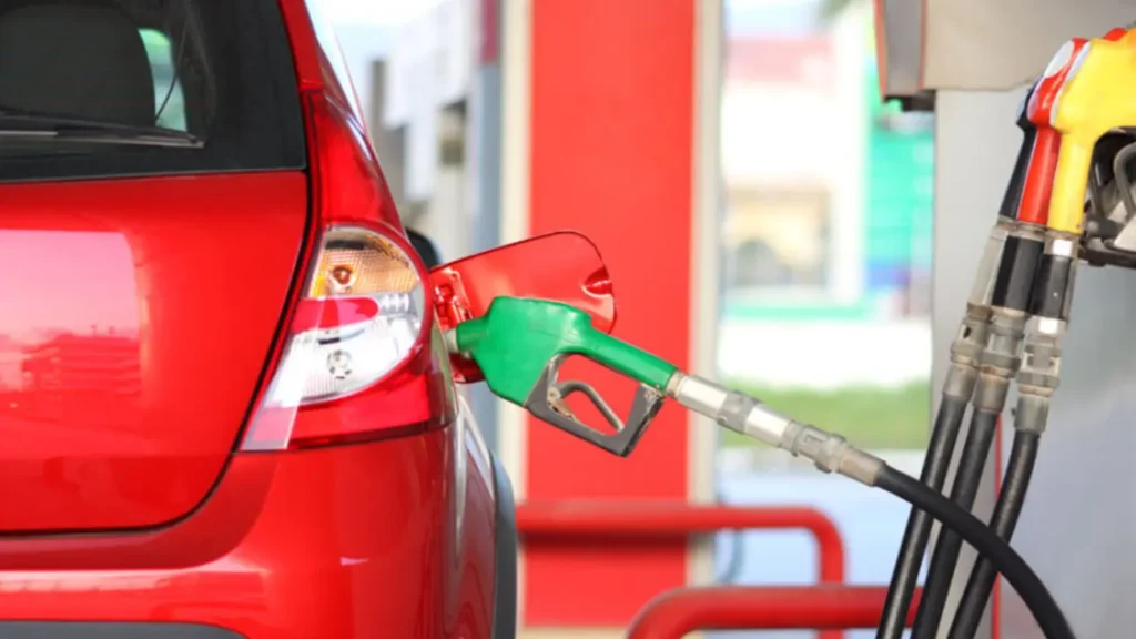 Combustibles siguen congelados y el subsidio suma RD$1,209.1 millones más