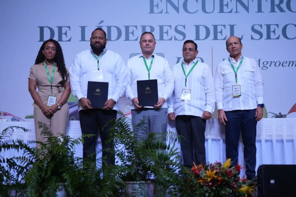 Agricultura compromete RD$23.7 millones en formación mientras el sector sigue a la espera de resultados concretos