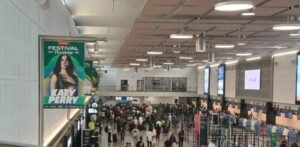 Falla en control aéreo de Filadelfia tumba vuelos en AILA y deja viajeros varados
