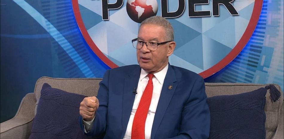 Denuncia del Instituto Duartiano expone presión sobre escuelas y abre nuevas preguntas a la gestión de Abinader